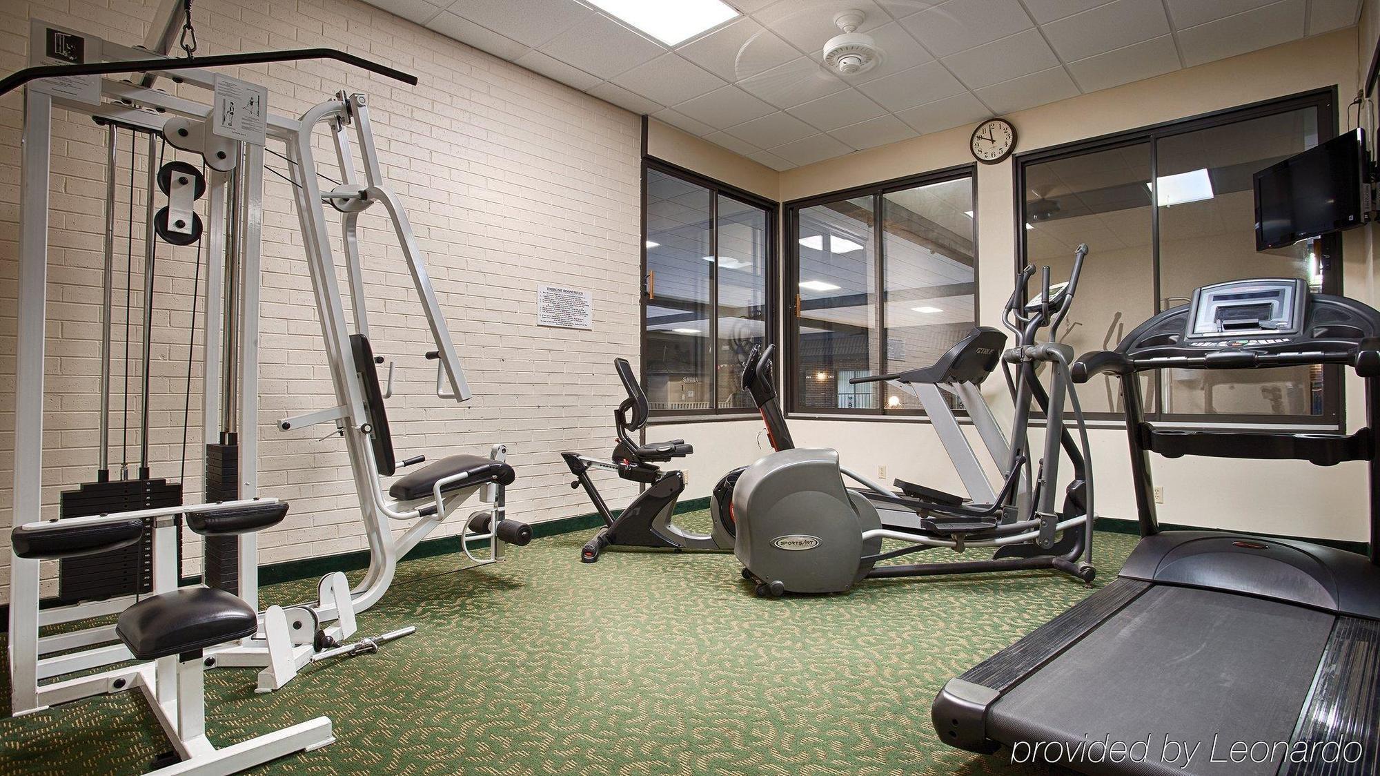 Best Western Angus Inn Great Bend Экстерьер фото